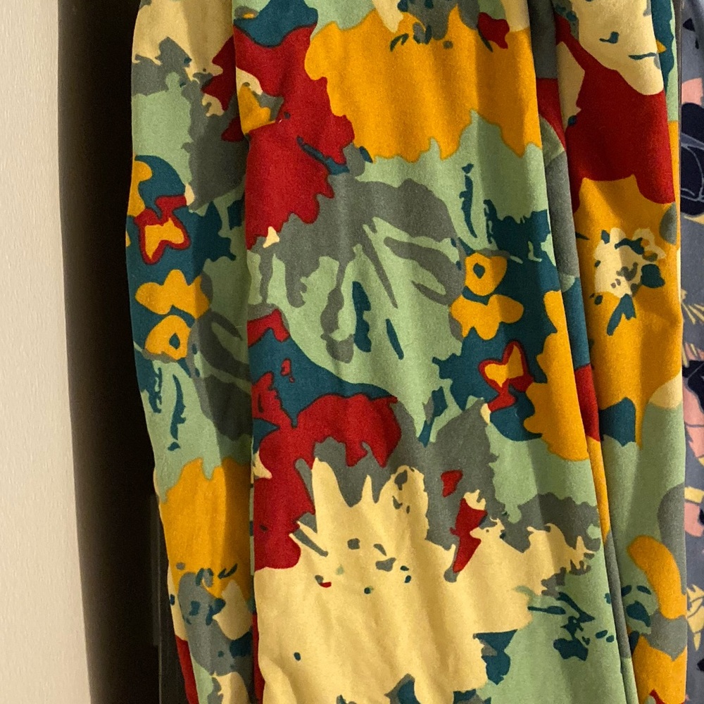 Lularoe OS leggings- brand new/never been worn